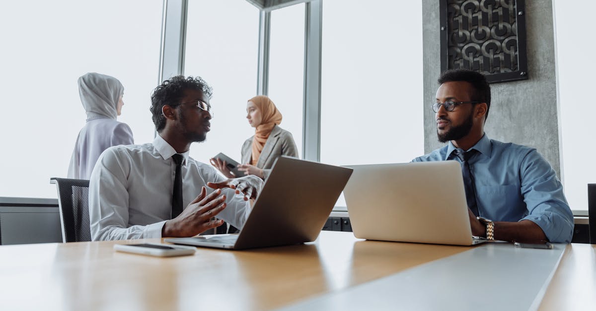 Le parallèle avec les agents IA de trading crypto