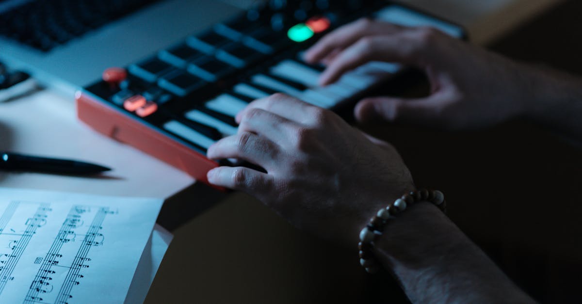Au-delà de la Nouveauté : Les Mécanismes et Capacités des IA Musicales