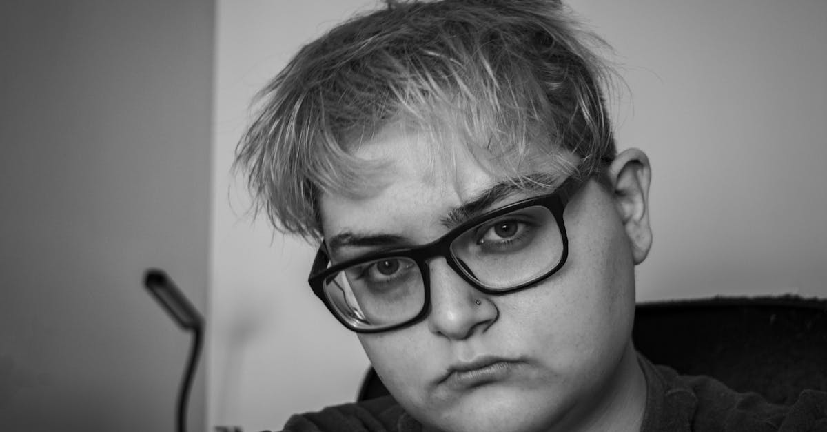 Affaire Tether: Warren, Lutnick, et la Confiance des Cryptos